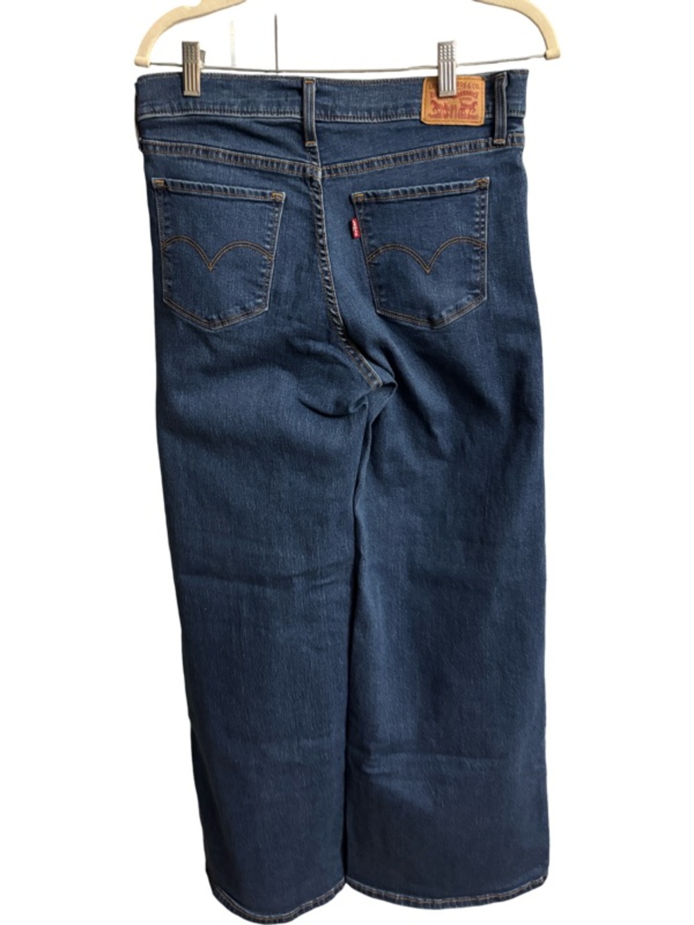 Levi's® Women’s Mid Rise 318 Shaping Wide Leg Jeans Size 29”X 32” - Picture 2 of 10